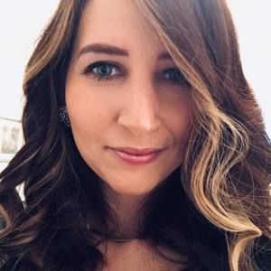 Meet your Posher, Lesley